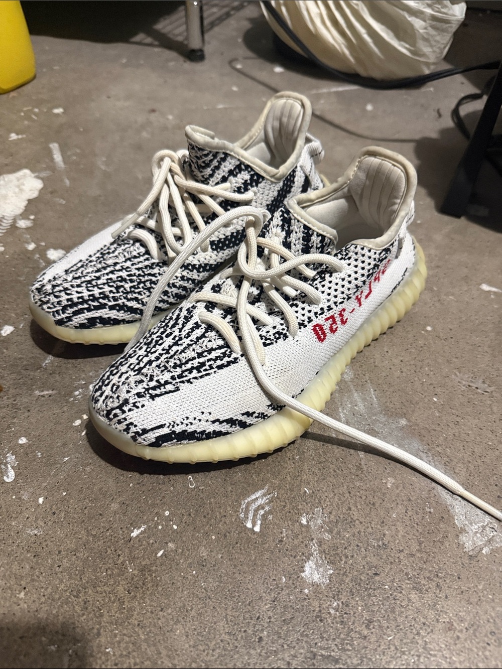 Adidas Yeezy Boost Zebra V2 Size 5 women
